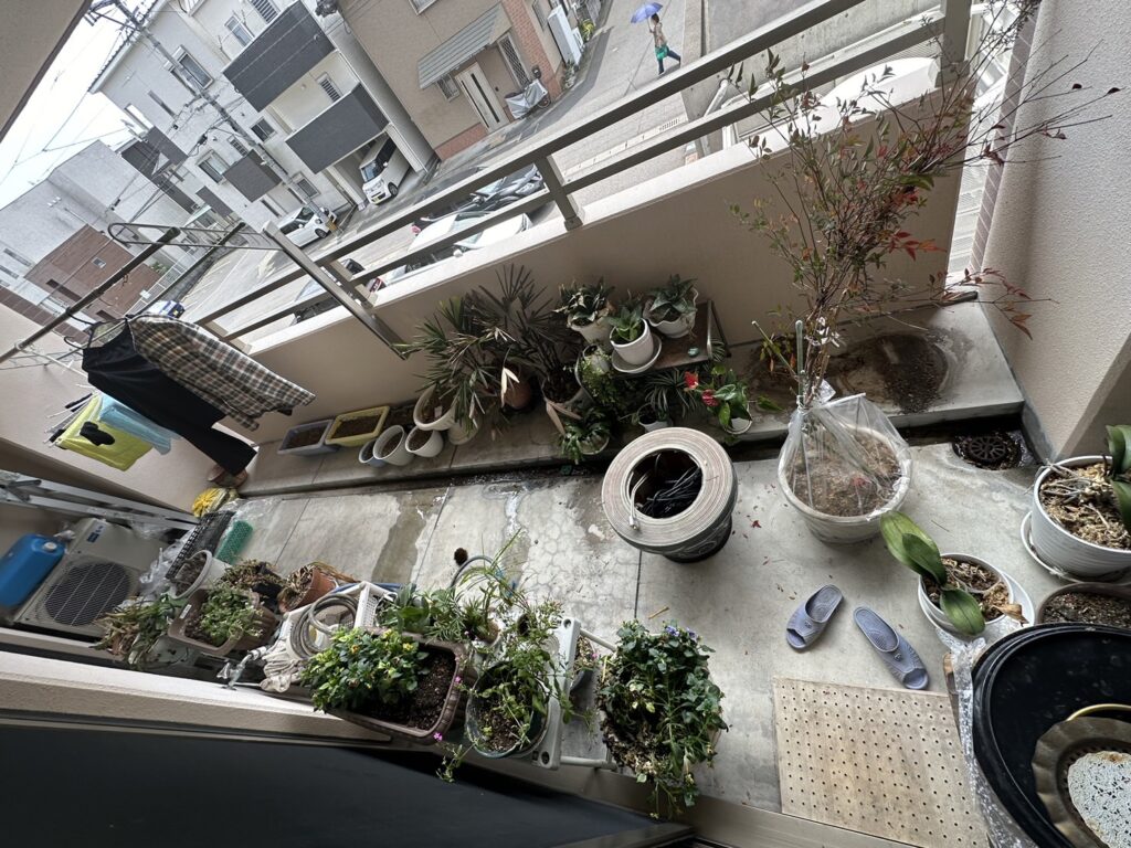 （渋谷区 H様）老人ホーム入居前の自宅家財を土日で不用品回収した事例
