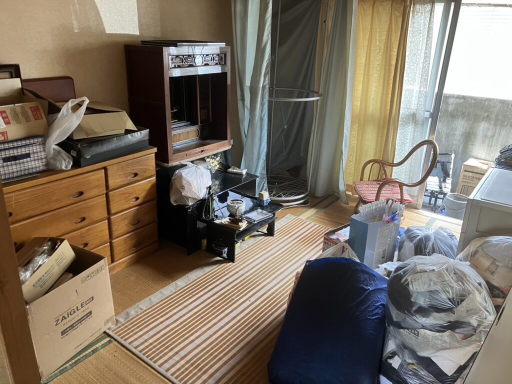 （練馬区 S様）2LDKマンションの不用品を土日で回収した事例