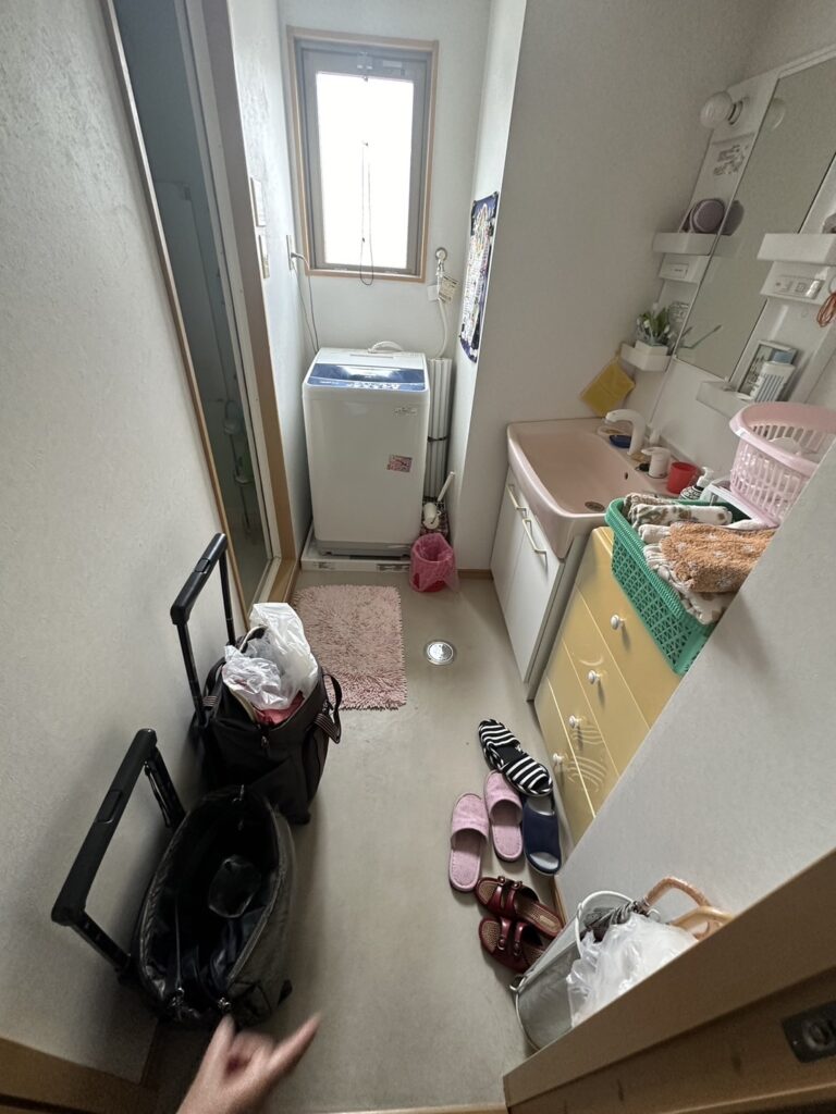 （港区 R様）シェアハウス退去前の荷物を不用品回収した事例