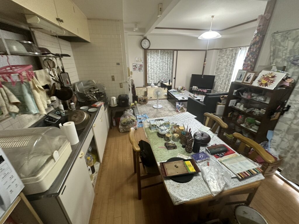 （品川区 N様）家族引越しで大量の家具・家電をまとめて不用品回収した事例