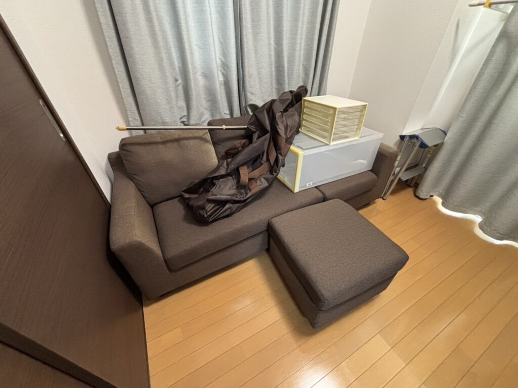 （北区 T様）祖父母の家の遺品・家財を土日対応で不用品回収した事例