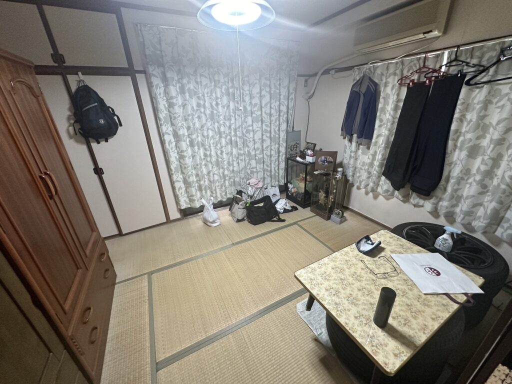 （品川区 Y様）子ども独立後の部屋の家具・荷物を不用品回収した事例
